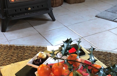 Saint-Yrieix-la-Perche Cottage | Couples Peace & Tranquility