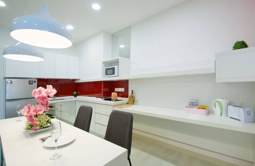 George Town Apartment | Couples Getaway Gorgeous Suites