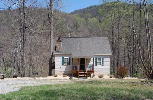 Tyro Cabin | Couples Mountain Retreat