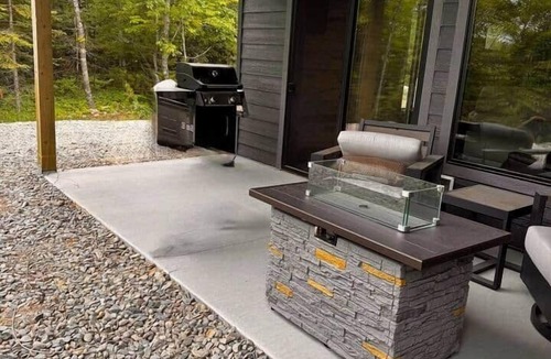 Cook Cabin | Couples Wilderness Suite