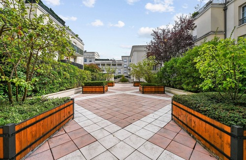 Serris Apartment | Cour de la Garonne -Proche Disneyland avec parking