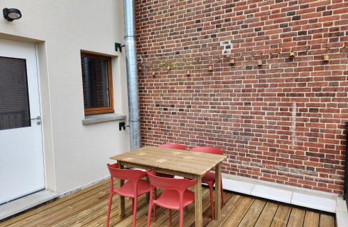 Le Neubourg Apartment | Cour Saint Jean