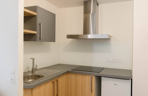 Cœur de Ville Apartment | Courbevoie Studio terrasse situe pres de Paris