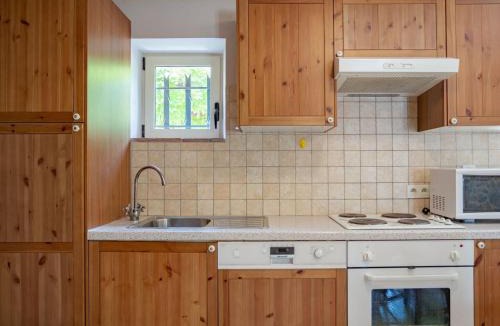 Courry House | Courry Gem Pool & Charm