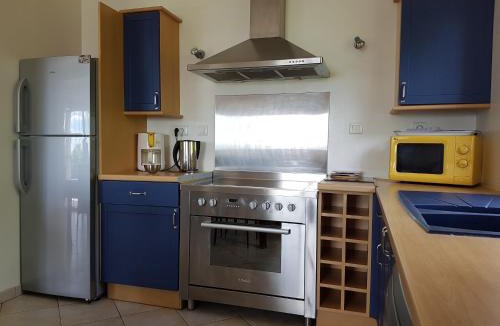 Courry Villa | Courry Views Pool & Nature