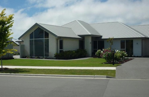 Kaiapoi Bed & Breakfast | Courtenay B & B