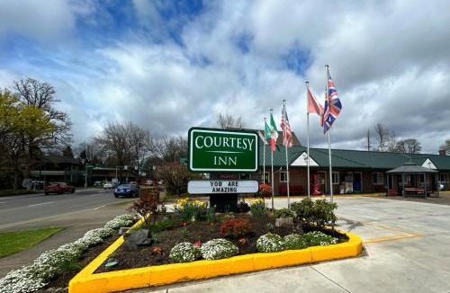 Market District Hotel | Courtesy Inn Downtown Eugene