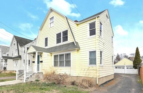 Black Rock Historic District House | Courtland Haven