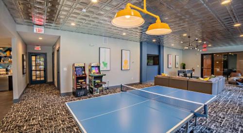 Pleasant Valley Apartment | Courts & Pool - Sleeps 12 - Family Oasis