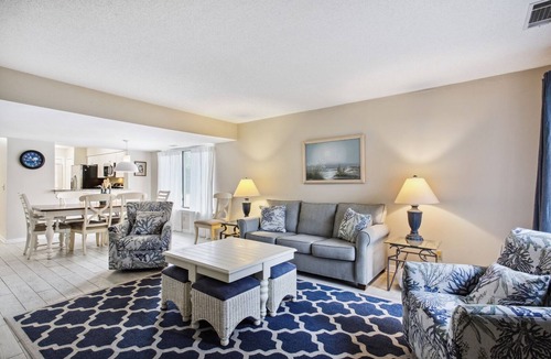 Hilton Head Island Villa | Courtside 46 - Spacious First Floor End Unit