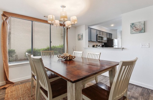 Hilton Head Island Condo | Courtside 94 - Updated Ground Floor 2 bedroom