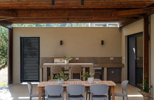 Dobropoljana Villa | Courtside Luxury Villa Dalmatia