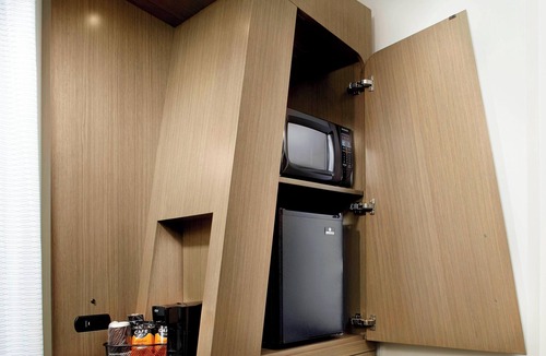 Elizabeth Park Valley Hotel | Courtyard Akron Downtown