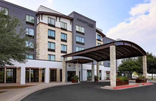 Austin Hotel | Courtyard Austin Airport