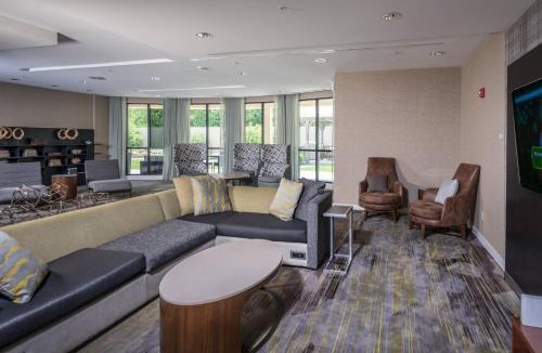 Bangor Hotel | Courtyard Bangor