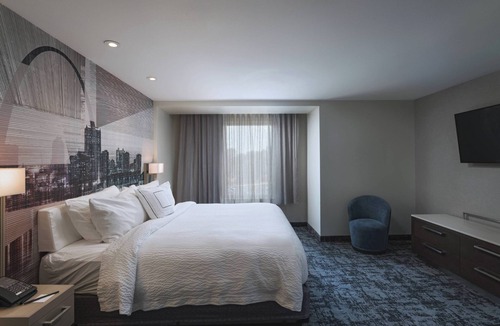 Richmond Heights Hotel | Courtyard by Marriott St. Louis Brentwood