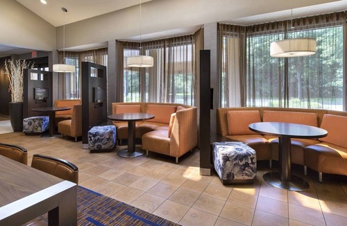 Andover Hotel | Courtyard by Marriott Boston Andover