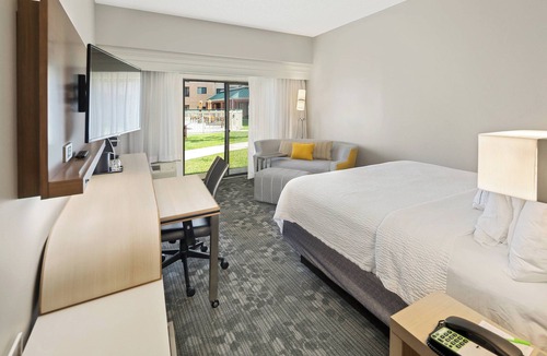 Wellborn Hotel | Courtyard by Marriott Bryan College Station