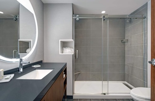 Yardville-Groveville Hotel | Courtyard by Marriott Hamilton