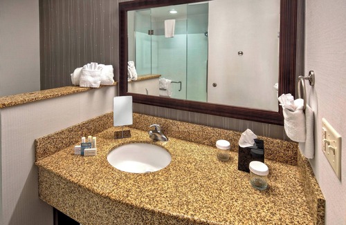 Alexandria Hotel | Courtyard by Marriott Alexandria