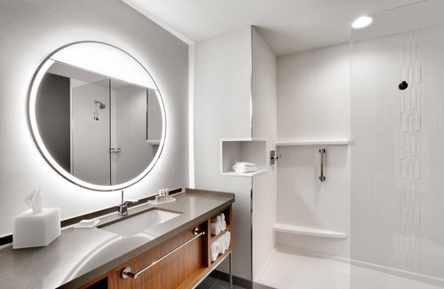 Ames Hotel | Courtyard by Marriott Ames