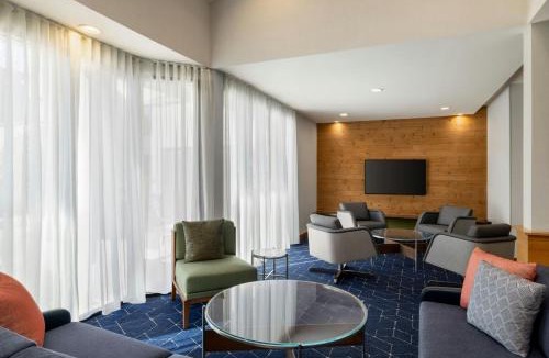 Northlake Hotel | Courtyard by Marriott Atlanta Northlake