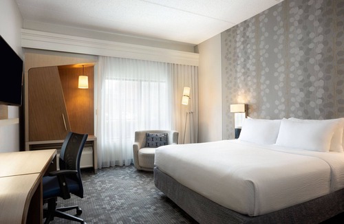 Round Rock Hotel | Courtyard by Marriott Austin Round Rock