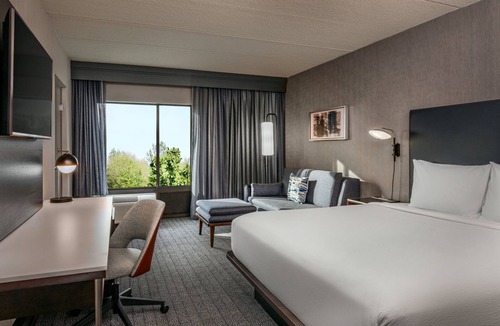 Marlborough Hotel | Courtyard by Marriott Boston Marlborough