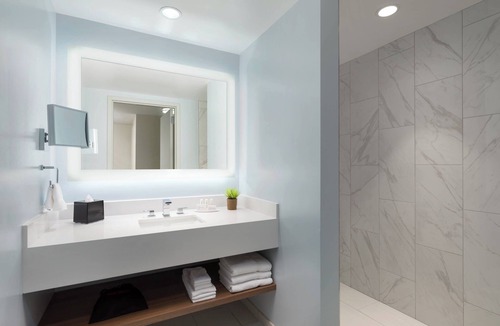 Cambridgeport Hotel | Courtyard by Marriott Boston-Cambridge