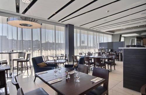 Les Rivieres Hotel | Courtyard by Marriott Quebec City