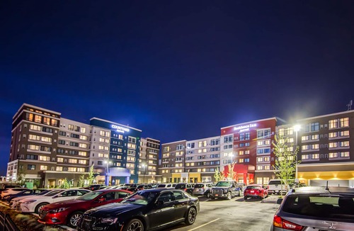 Seton Hotel | Courtyard by Marriott Calgary South