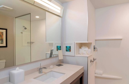 Elyria Hotel | Courtyard by Marriott Cleveland Elyria