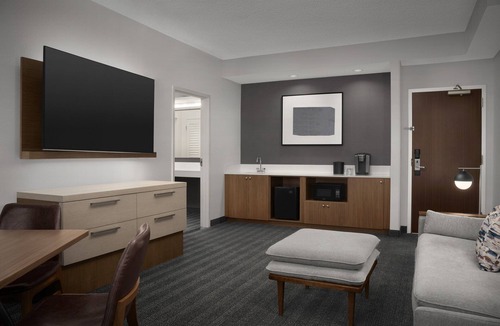 Addison Hotel | Courtyard by Marriott Dallas Addison/Quorum Drive