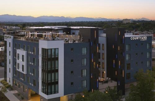 Sun Valley Hotel | Courtyard by Marriott Denver Downtown West