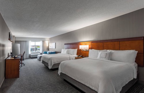 Easton Hotel | Courtyard by Marriott Easton-Columbus