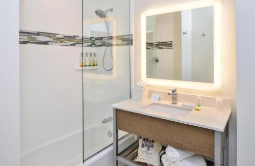 Harlow Hotel | Courtyard by Marriott Eugene Downtown