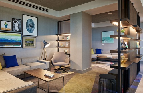 Clyst St Mary Hotel | Courtyard by Marriott Exeter Sandy Park