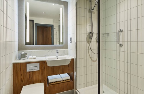 Clyst St Mary Hotel | Courtyard by Marriott Exeter Sandy Park