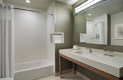 Fort Worth Hotel | Courtyard by Marriott Fort Worth at Alliance Town Center