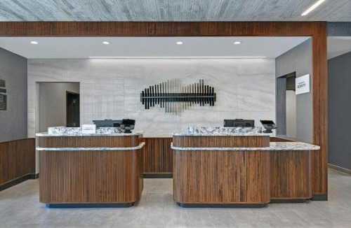 Yardville-Groveville Hotel | Courtyard by Marriott Hamilton