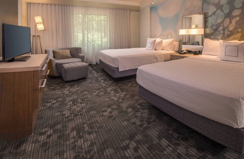 Hershey Hotel | Courtyard by Marriott Hershey Chocolate Avenue