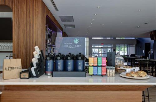 University Heights Hotel | Courtyard by Marriott Iowa City University Heights