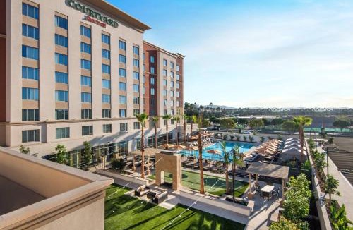 Irvine Hotel | Courtyard by Marriott Irvine Spectrum