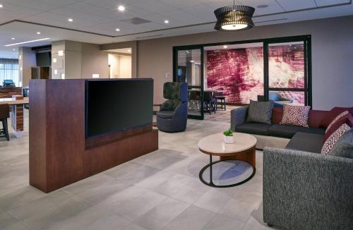 Jackson Hotel | Courtyard by Marriott Jackson