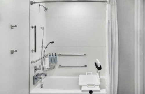 Shawnee Hotel | Courtyard by Marriott Kansas City Shawnee