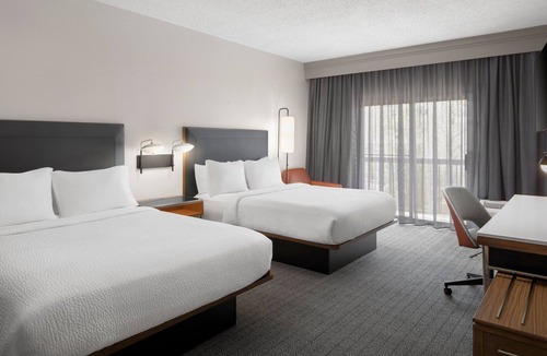 Little Rock Hotel | Courtyard by Marriott Little Rock West