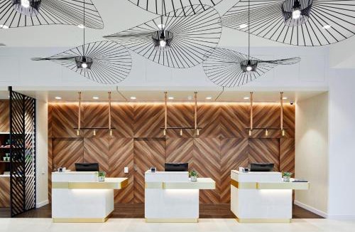 Luton Hotel | Courtyard by Marriott Luton Airport