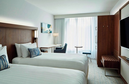 Luton Hotel | Courtyard by Marriott Luton Airport