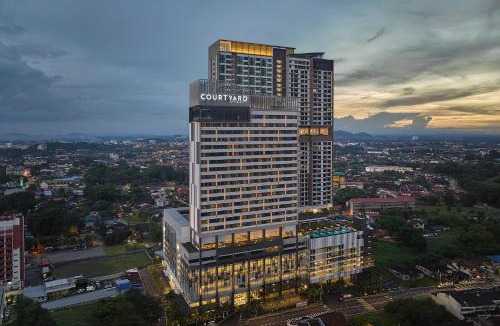 Pengkalan Rama Tengah Hotel | Courtyard by Marriott Melaka