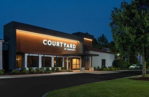 White Station Hotel | Courtyard by Marriott Memphis East/Park Avenue